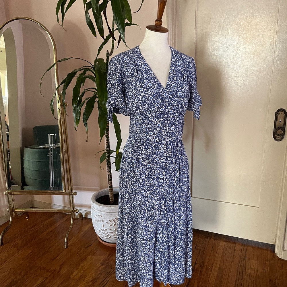 Floral Blue Rouge Dress